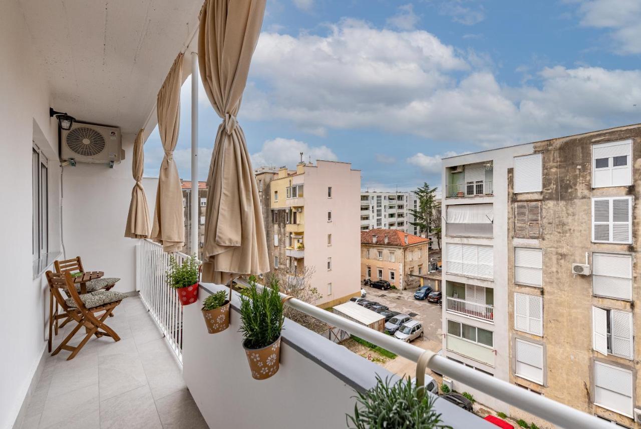 شقة Urban Vibe زادار المظهر الخارجي الصورة